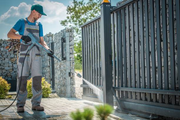 Best Pool Deck Cleaning  in Ridgeland, MS